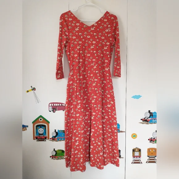 Pact organic cotton fit and flare red floral dress - Picture 3 of 6